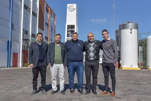 Un gesto de buena leche para Rosario: la cooperativa Cotar bajó un 20% el valor del sachet