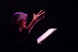 La actriz Cristina Banegas en la obra teatral “Molly Bloom”