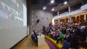 Santa Fe: ATE avaló el acuerdo semestral con críticas y ajustado margen