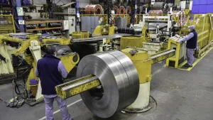 nuevas suspensiones en Acindar por falta de actividad