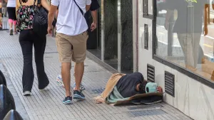 Crece la desigualdad social: más de la mitad de los argentinos se identifica como clase baja o media baja