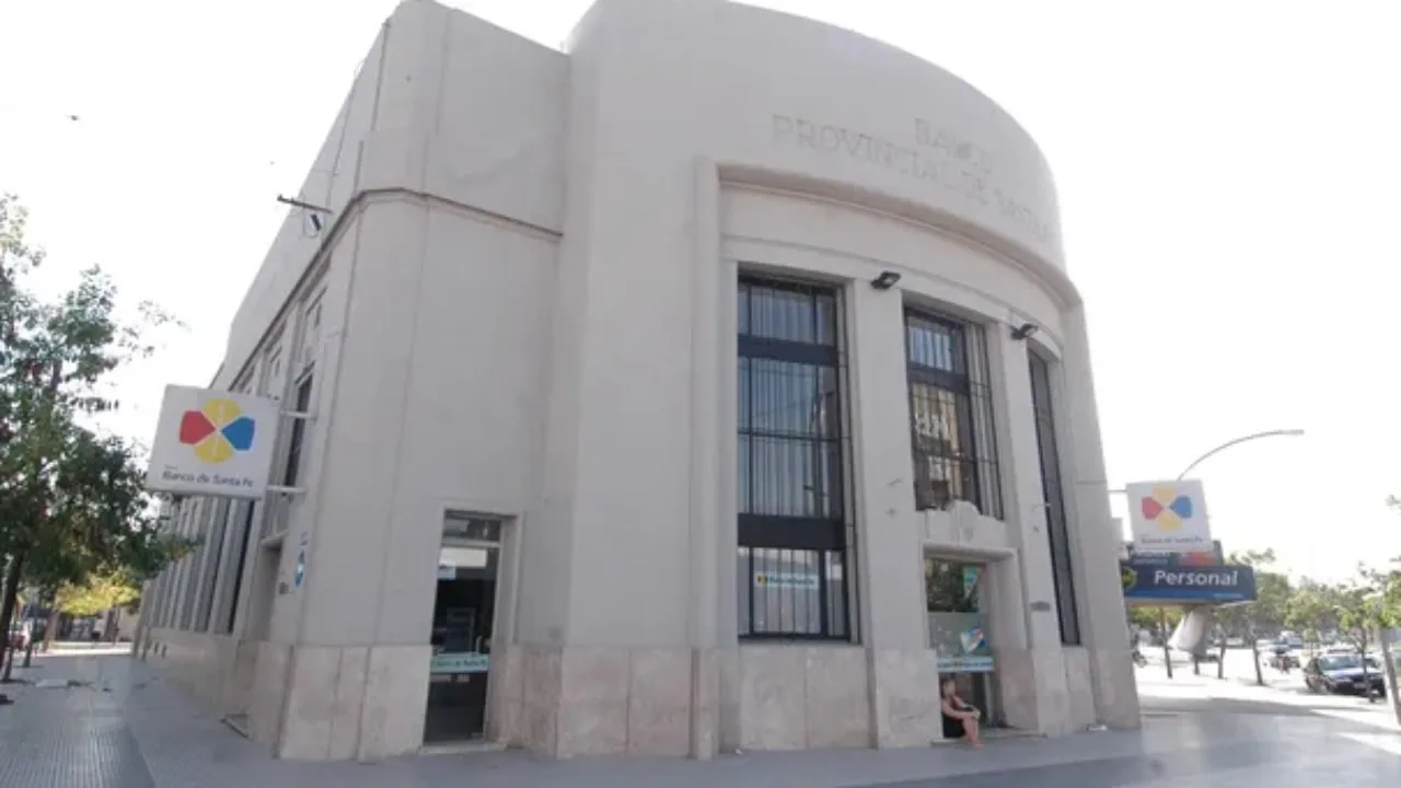 Sergio "Frío" Rodríguez, Hampa, robo de autos, Casilda, hurtos, prisión preventiva, noticias policiales, Rosario, Balseros Boqueteros, Villa Ramallo, Gordo Valor, Crónica policial, Ministerio Público de la Acusación, pistola, municiones, ropa, asalto, Mueblería, Andreose, AK47, fusil