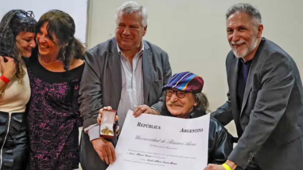 Charly García fue declarado Doctor Honoris Causa por la Universidad de Buenos Aires