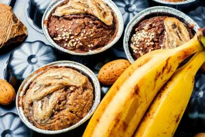Cómo hacer muffins con frutas frescas y saludables sin harina en minutos