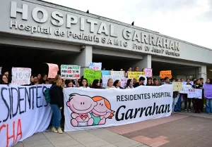 En el Hospital Garrahan realizaron una exitosa separación de dos siamesas rosarinas.