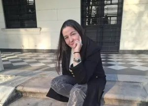 Inaugura la exposición de pinturas “Caleidoscopio” de la artista Jorgelina Anselmino