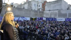 Karina Milei reapareció en público tras el escándalo de las coimas: "Vinimos para que no roben más"