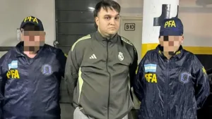 Lautaro "Laucha" Ghiselli, jefe de la barra de Rosario Central RC fue detenido por la Policía Federal PFA