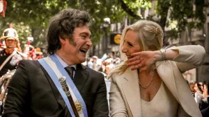 En LN+ ahora dicen que Karina tiene "atrapado" a Javier Milei: "No descarto que tenga algo que ver"