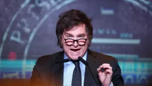 Milei: "Están molestos porque les estamos afanando los choreos"