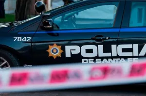 Tajeado en la cara en la zona oeste quedó internado en el Heca