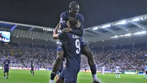 A pesar del gol de Cuti Romero, Tottenham perdió la Supercopa de Europa ante PSG