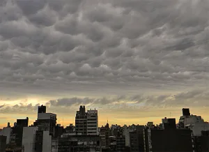 Elevaron el nivel de alerta en Rosario: anuncian tormentas fuertes, ráfagas y mucha agua en pocas horas