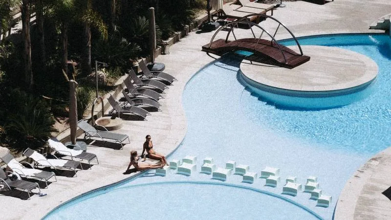 Somos Esplendor by Wyndham Mendoza: tu destino ideal en la tierra del sol y del buen vino