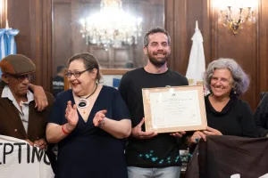 Llega a Rosario “Nogoyá”, para dejar en claro que el fuego de la Masacre en el Pabellón Séptimo "sigue quemando"