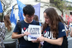 Marcha universitaria Rosario