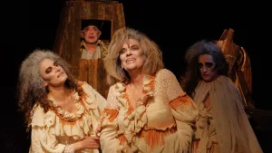 Armando Durá, al frente de un gran equipo, estrena "Voces que el viento trae"