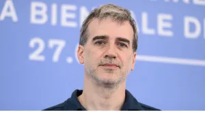 Daniel Hendler estrenó “Un cabo suelto” en el Festival de Venecia