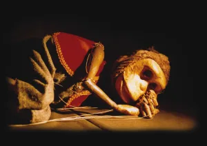 Toda la magia de Rubén Orsini y su cofradía de objetos que cobran vida, este sábado en el Refi