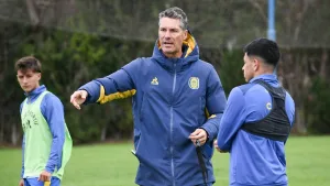 Panorama auriazul: Central recibirá a Newell's en Arroyo Seco, a puerta cerrada