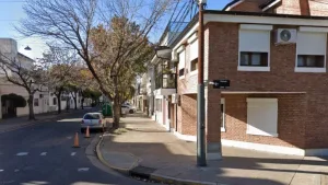 Investigan la aparición de un cadáver en un contenedor de Ocampo y Moreno