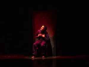 Cristian Gato Molina protagoniza "Semillas", en Empleados de Comercio