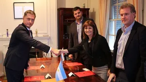 Un complot "ruso-venezolano": la teoría de Bullrich por los audios filtrados de Karina Milei