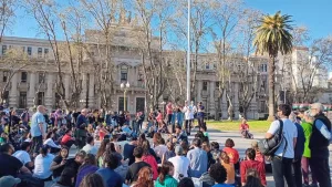 Estudiantes, docentes y sindicatos discutieron medidas de cara a la próxima Marcha Federal Universitaria