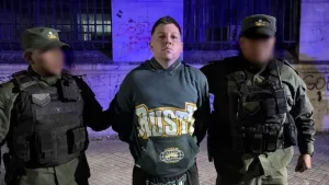 Caminando en barrio Martin: capturaron en Rosario al Colo Cappelletti, uno de los prófugos más buscados