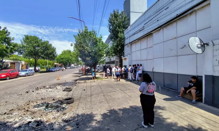 Sin ley: frigorífico de Villa Gobernador Gálvez envió telegramas de despido en medio de la conciliación obligatoria