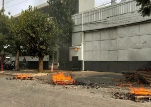 Frigorífico volvió a despedir operarios por whatsapp, no se presenta a audiencias y hay conflicto en Villa Gobernador Gálvez