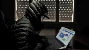 Alerta por grooming en Roblox: denunciaron que captaron chicas menores de edad y las metieron en un grupo de WhatsApp con contenido sexual