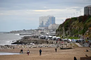Un estudio muestra que más de la mitad de los asentamientos costeros del mundo se están reubicando