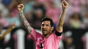 Messi brilló con un doblete y acercó a Inter Miami a los Playoffs de la MLS