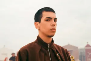 La sorpresa del año: Milo J lanzó su disco “La vida era más corta" con colaboraciones de Mercedes Sosa y Silvio Rodríguez