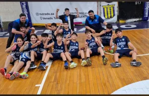 Edison hizo el trabajo perfecto y se metió en la siguiente ronda de la Liga Federal Formativa U13