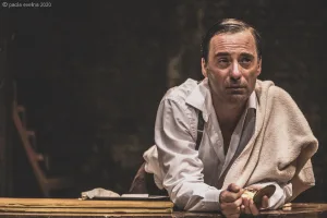 El 1° de noviembre llega a Rosario “Escritor fracasado”, con la actuación de Diego Velázquez y  dirección de Marilú Marini