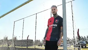 Barrida de Bernardi: chau Benedetto y varios a la reserva