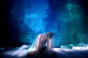 “El amor nos desgarrará”: una experiencia escénica inspirada los femicidios de los bosques de Alaska durante los años 70