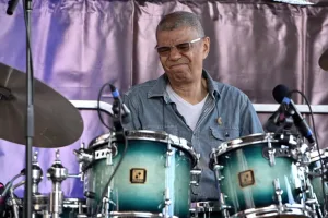 Murió Jack DeJohnette, leyenda del jazz moderno y figura clave de la batería contemporánea
