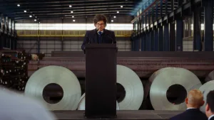 El gobierno cuenta porotos y busca sumar voluntades para profundizar la reforma laboral el mismo lunes