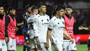 ¡Gracias Racing! Newell's perdió 3-1 con Argentinos, pero el triunfo de la Academia ante Aldosivi le trajo alivio