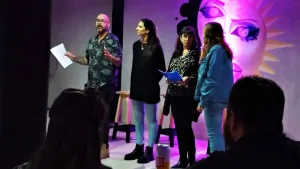 Narradores y poetas de Rosario y el cordón industrial leerán en una nueva edición del ciclo "Pizza y letras"