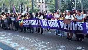 marcharon contra los femicidios y la violencia