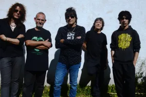 Este jueves suenan los éxitos de Led Zeppelin en las cuerdas de Bonzo Morelli y su grupo