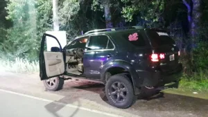 camioneta en funes requisa