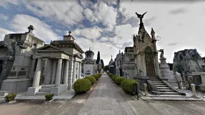 El cementerio El Salvador