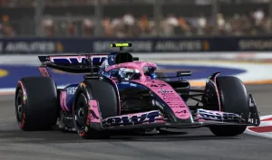 Colapinto terminó 16° en Singapur: triunfo de Russell escoltado por Verstappen, Norris y Piastri