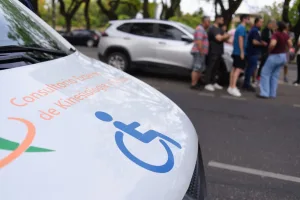 “Ya no podemos esperar”: paro y protesta en Rosario por la situación crítica en que Milei puso al sector discapacidad