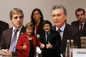 Argentina tiene que pagar este lunes US$ 800 millones al FMI por intereses de la refinanciación del crédito tomado por Macri